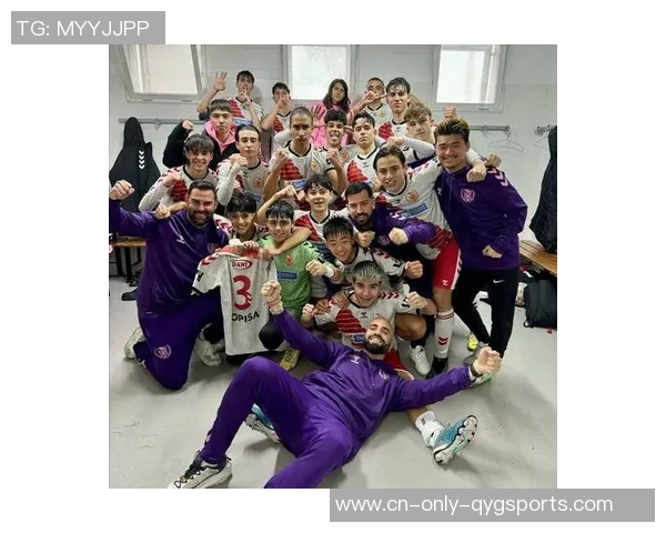 徐梦琪:从校园足球小将到职业联赛新星的成长之路 徐梦琪:从校园足球小将到职业联赛新星的成长之路